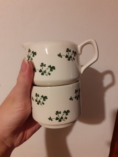 Carrigaline pottery creamer - creamer, &