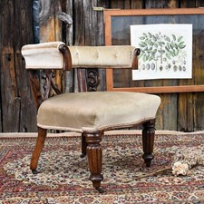 Antique Victorian Mahogany Cockfighting Horseshoe Library Statement Arm Chair