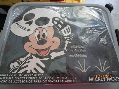 New disney parks mickey - new,