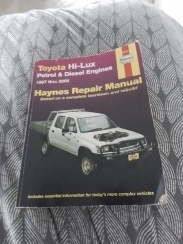 Toyota lux petrol - toyota, hi-lux