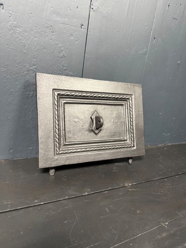 Reclaimed cast iron fireplace - reclaimed,
