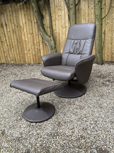 Modern swivel comfy - modern, lounge