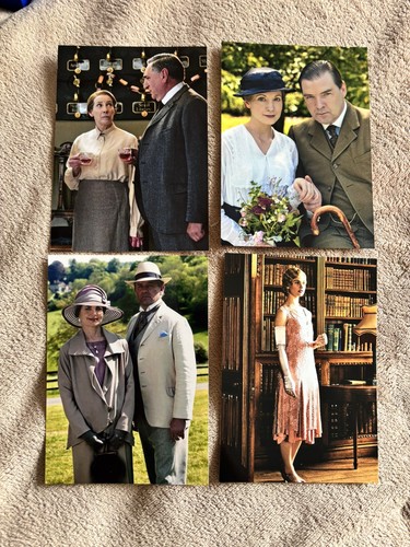 Downton abbey unsigned - -,