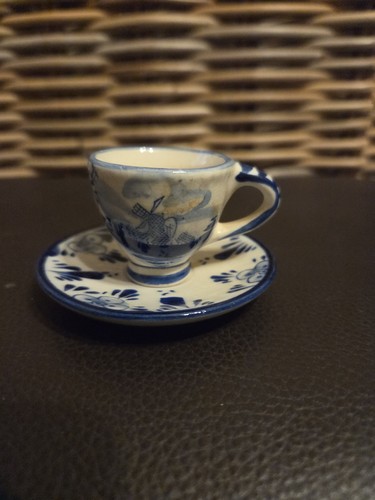 Hand painted delft - delft, blue