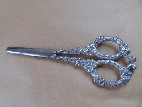 Gorgeous vintage sterling - gorgeous,