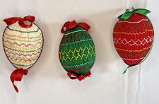 Vtg Smocked Fabric Christmas