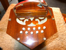 Bastari (Italian) Anglo 20+1 Button Concertina.. ... GC.