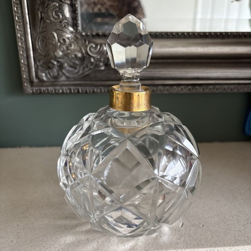 Perfume bottle very - bottle,