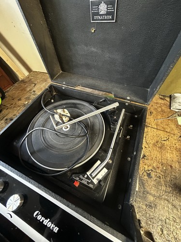 Dynatron cordova record player - cordova,