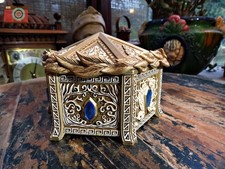 PANDORA'S BOX, Detailed