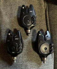 3 × Fox NTXR (Digital) Wireless Bite Alarms EXCELLENT CONDITION! / MINT! carp fishing