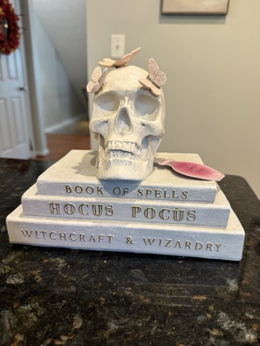 New eerie charm hocus - charm, pocus