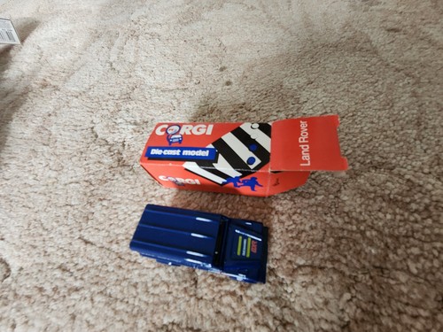 Corgi juniors land rover race - land,