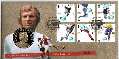 Bobby moore england legend - bobby,