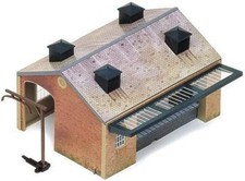 HORNBY R8002 GOODS SHED +