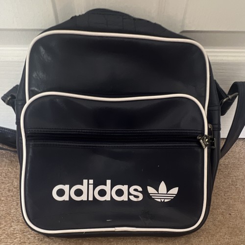 Adidas trefoil logo black faux - logo,