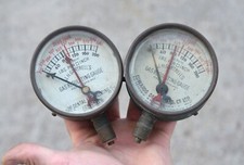 2x Vintage old dental gas