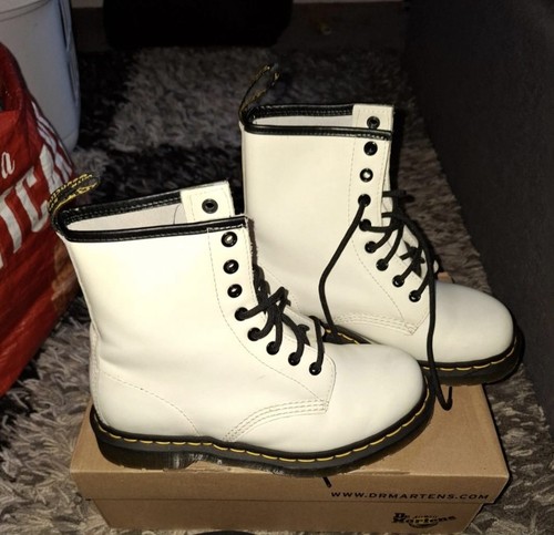 Martens in white - martens,