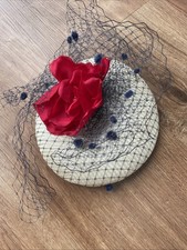 Précis Petite Fascinator Ivory With Red And Navy -  Ascot Wedding 1940’s Events