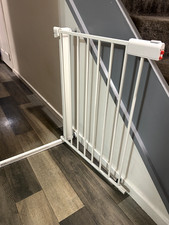 Metal Stair Gate Magnetic Catch Door Stay Open / Holder