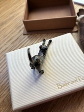 Butler & Peach Detailed Small