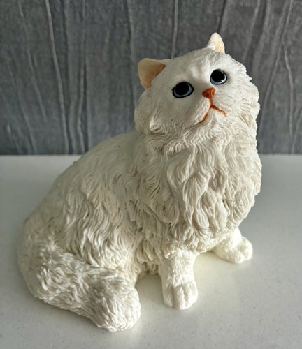 Sherratt simpson cat fluffy - cat,