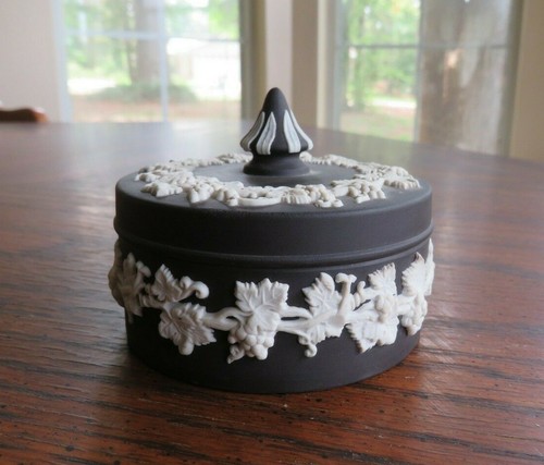 Vintage wedgewood jasperware - vintage,