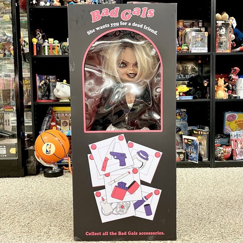Neca life size - neca,