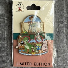 Disney DEC Snow Globe Toy