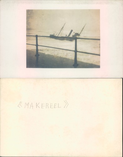 Shipwreck sea nautical - at,