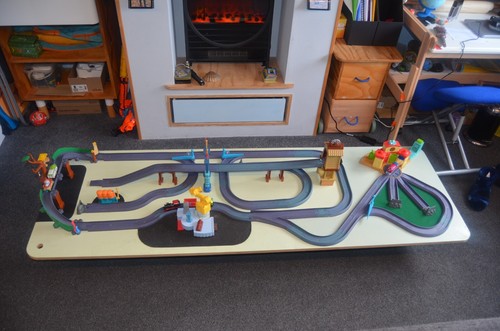 Chuggington layout bundle - chuggington,