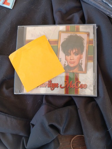Mccoo marilyn christmas - mccoo,
