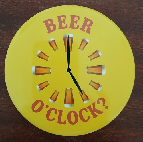 Large badge beer o clock - beer, o'clock