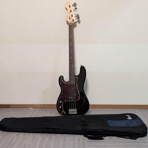 Photogenic electric bass - photogenic,