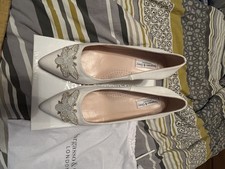 Bridal/occasion Court Shoes