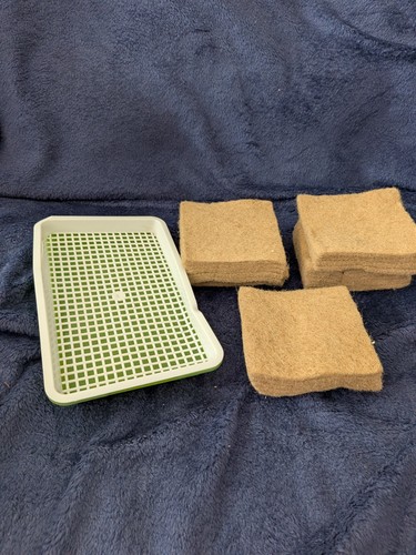 Microgreens sprouter tray for - tray,