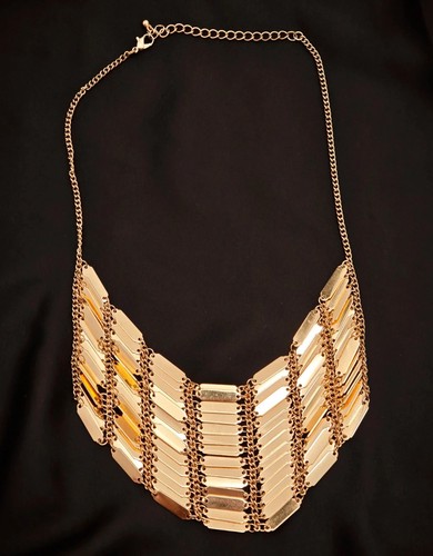 Gold tone statmnt bib necklace - tone,