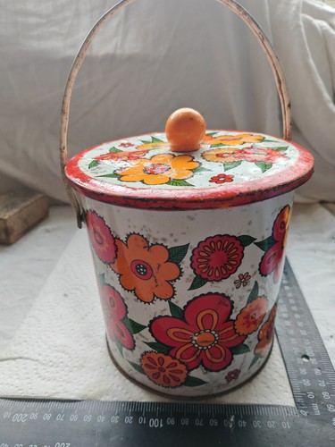 Vintage baret ware - baret, flowertime