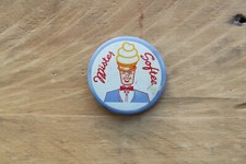 Vintage - Mister Softee - Metal Badge - 3cm