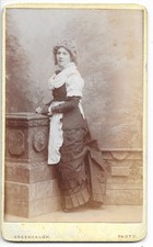 CDV Carte de Visite Lancs Bolton Peter Greenhalgh 45 Bridge St Young Lady name