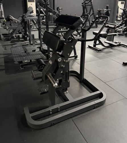 Standing hamstring curl leg - hamstring,