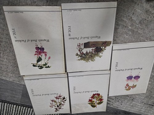 Wagtail book fuchsias vol - wagtail's,