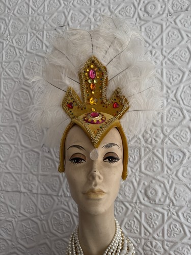 Showgirl feather - showgirl,