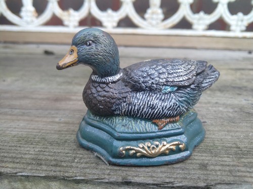 Small cast iron - iron, duck