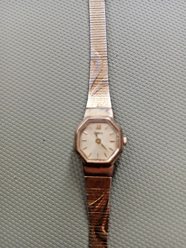 Vintage lorus seiko ladies - seiko,
