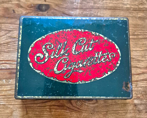 Silk cut vintage 1930s - cut, metal