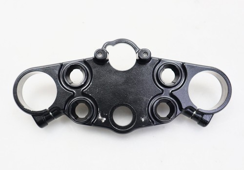 Triple clamp top fork top