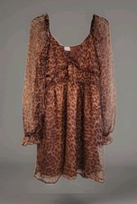 Womens Pink Lily Leppard Print