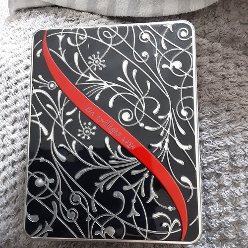 The twilight journals keepsake - the,
