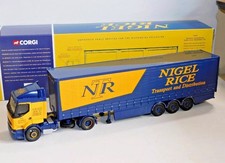 CORGI RENAULT CURTAINSIDE